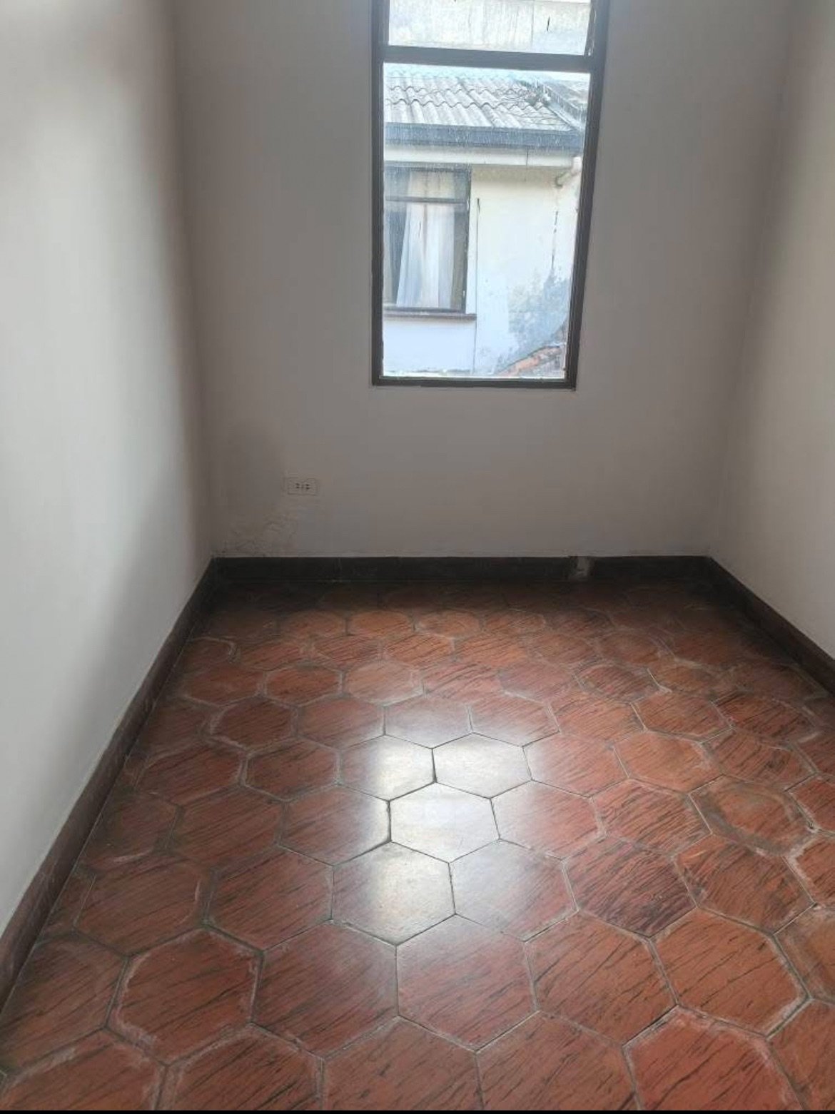 Casa amplia en barrio Américas - Foto 2
