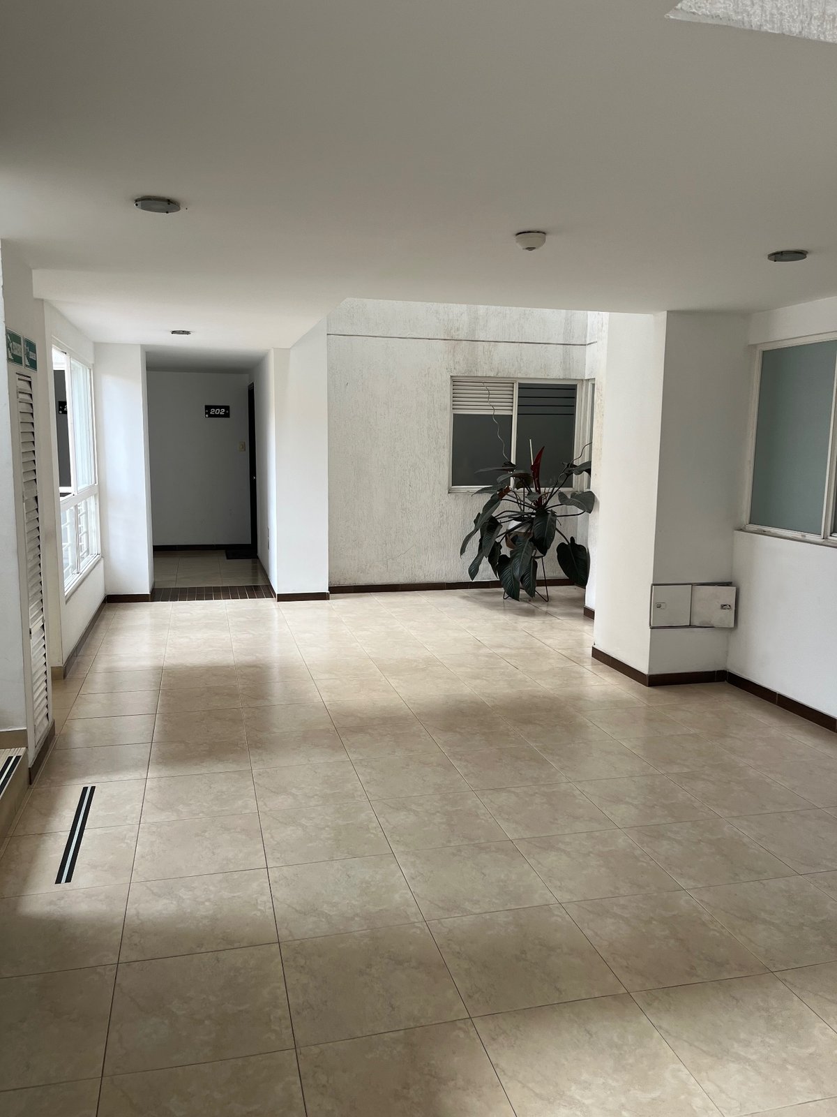 Se Arrienda apto en el edificio Santorini - Foto 16
