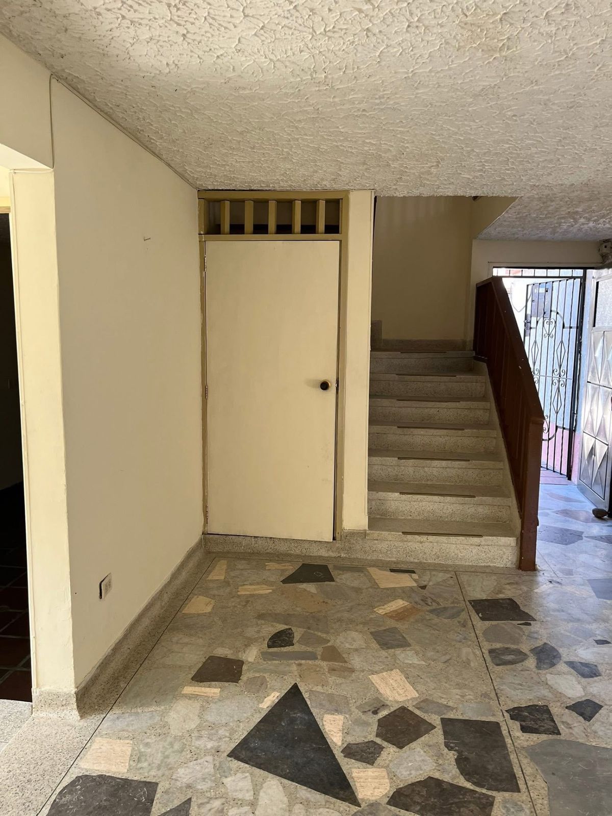 Casa y apto esquinera barrio palace - Foto 8