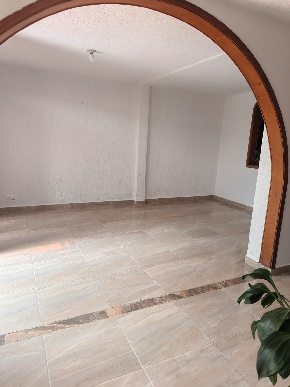 Casa de 2 plantas en villa del norte - Foto 3