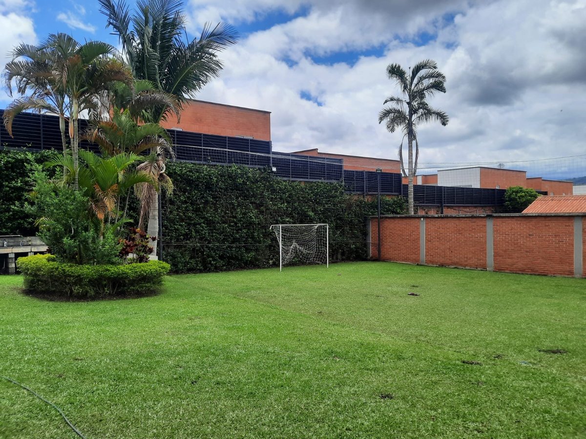 Bellísimo casa campestre en la ciudad  - Foto 9