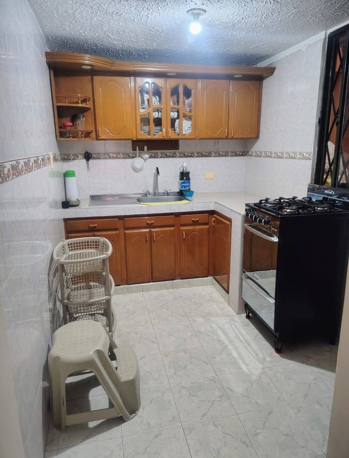 Casa esquinera y apto independiente sector vía al bosque  - Foto 3